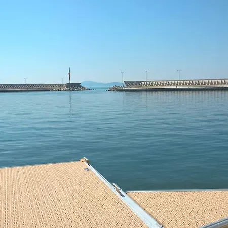 Sarafovo Laguna ブルガス